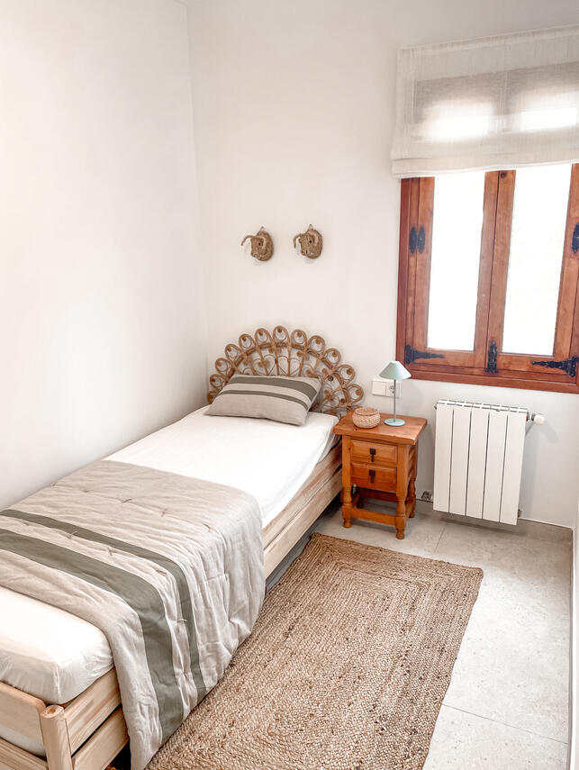 Schlafzimmer 3 mit ausklappbarem Bett